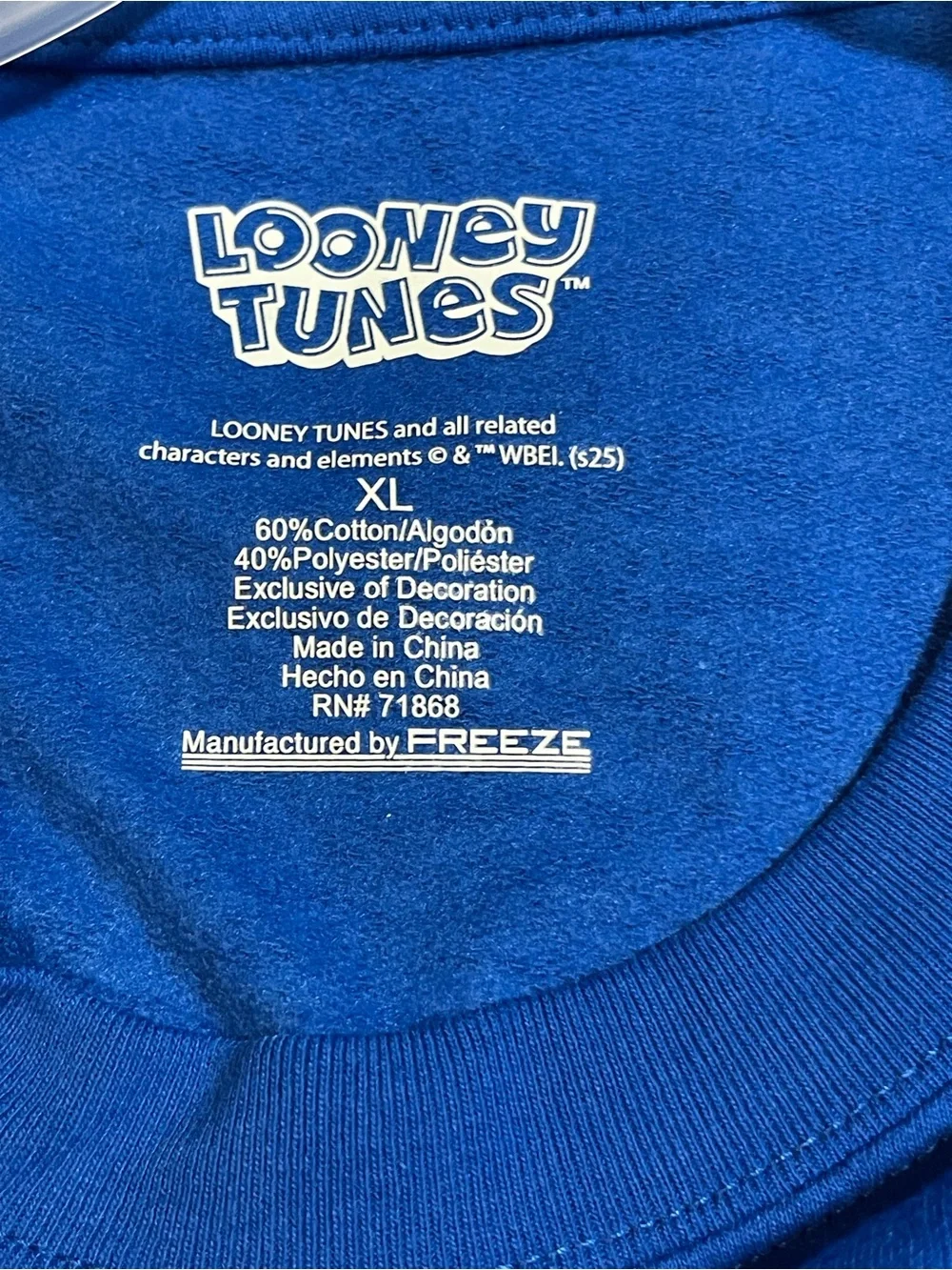NWT Looney Tunes Crew Sweatshirt / Aspen Colorado Sz XL